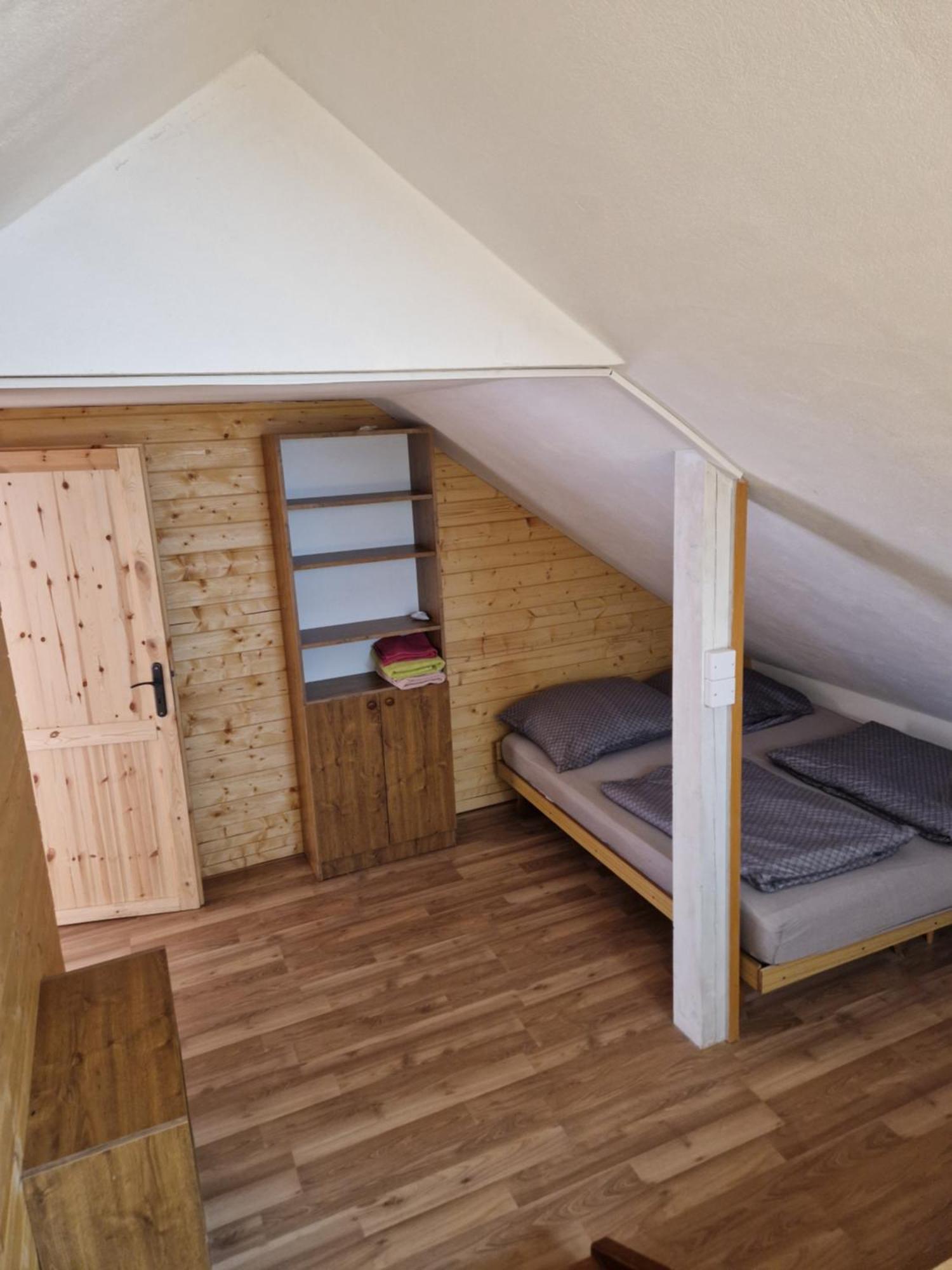 Kypruv Mlyn Villa Knínice Kültér fotó